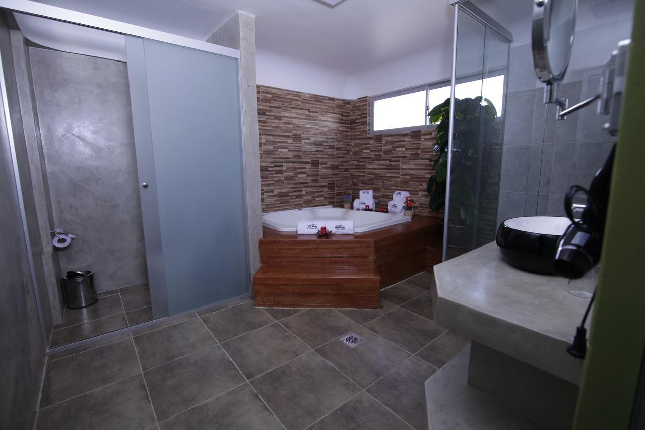 לה פאז Casa Hotel Achumani מראה חיצוני תמונה